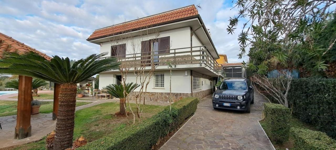 La Casa Di Iole Apartment Cogna Luaran gambar