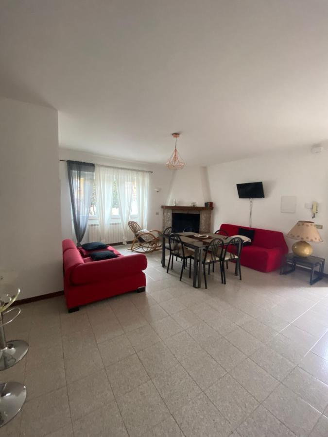 La Casa Di Iole Apartment Cogna Luaran gambar