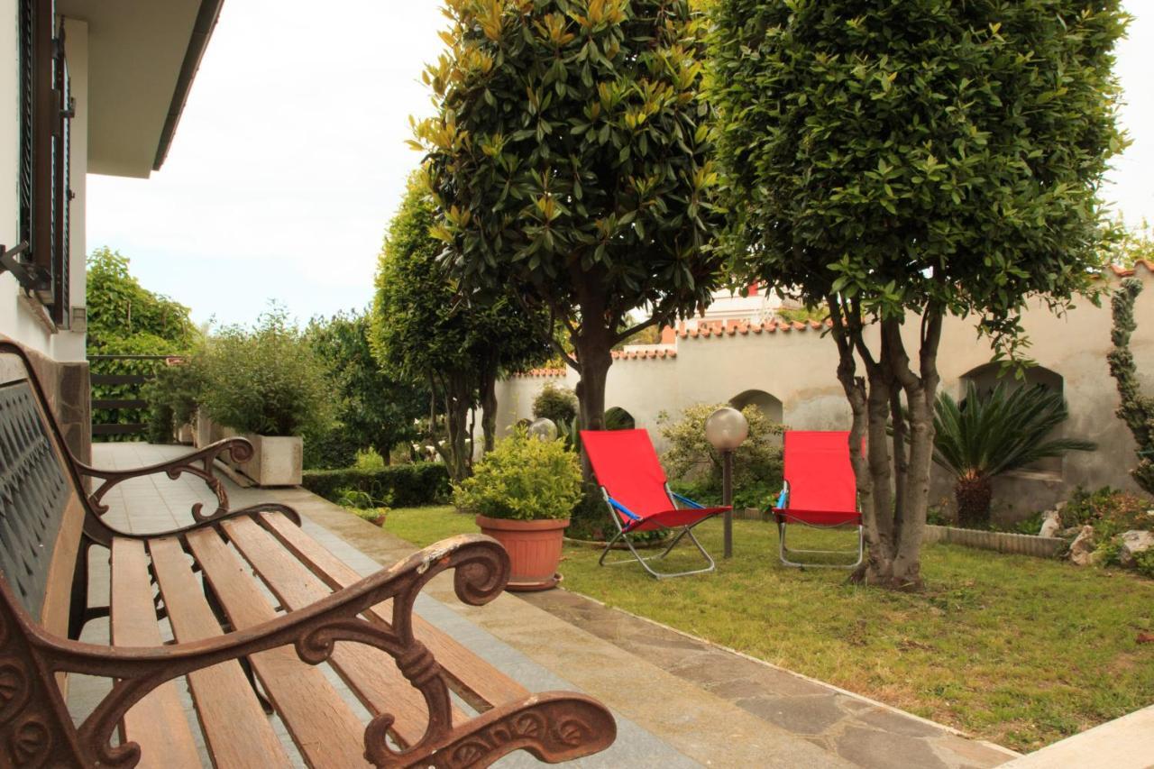 La Casa Di Iole Apartment Cogna Luaran gambar